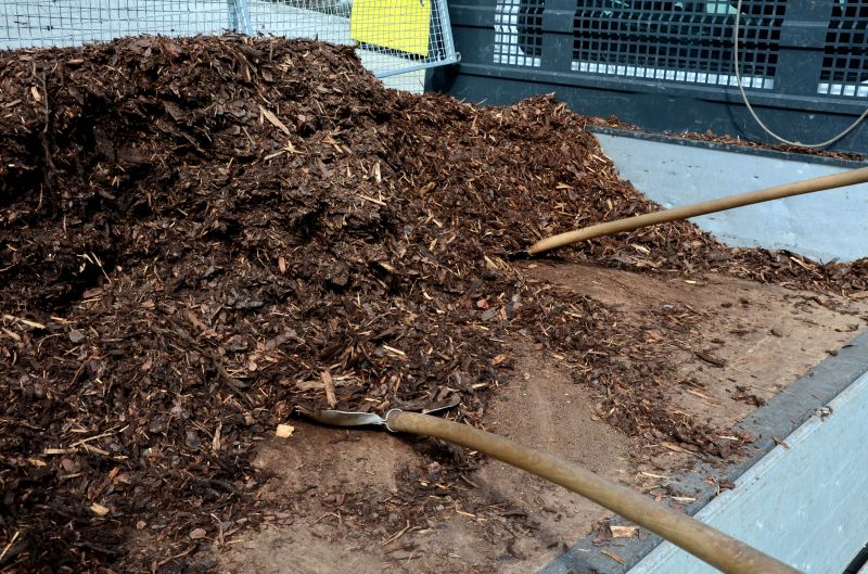 Bark Mulch Delivery