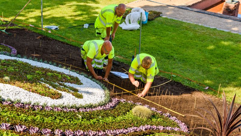 Garden Construction Service