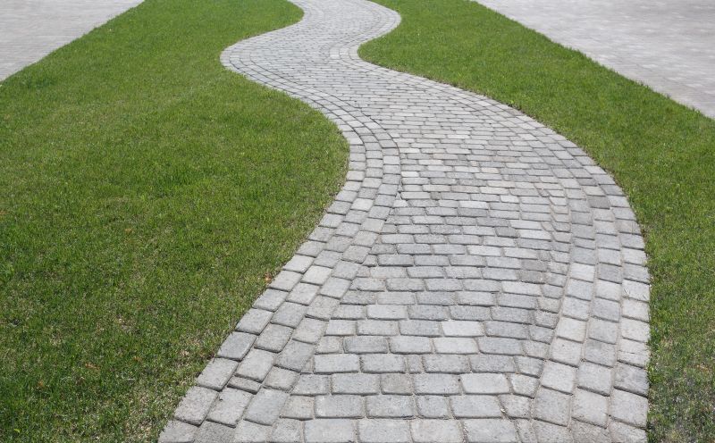 Paver Patio with Curved Edges