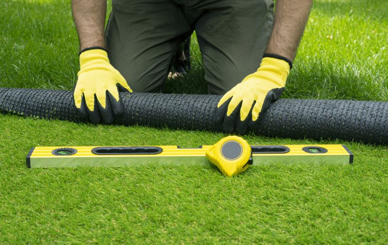 Synthetic Mulch Installation