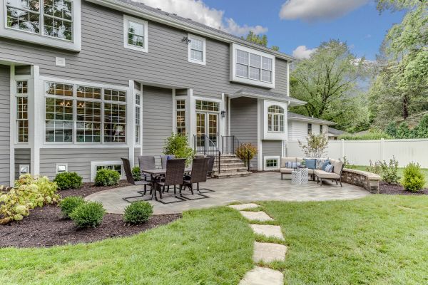 Concrete Patio Landscaping in Dubuque
