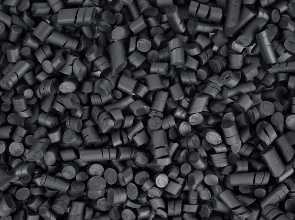 Rubber Mulch Installation in Dubuque