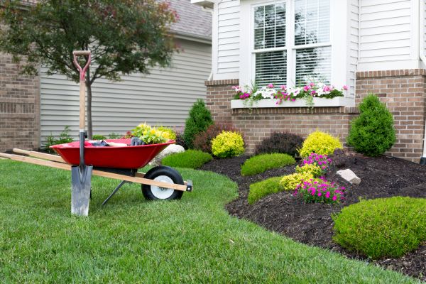 Landscape Maintenance Service in Dubuque