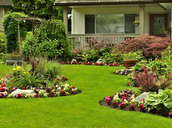 Flower Garden Planting in Dubuque