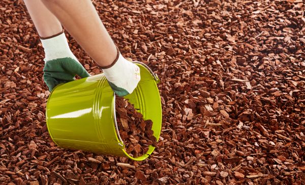 Wood Chip Landscaping in Dubuque
